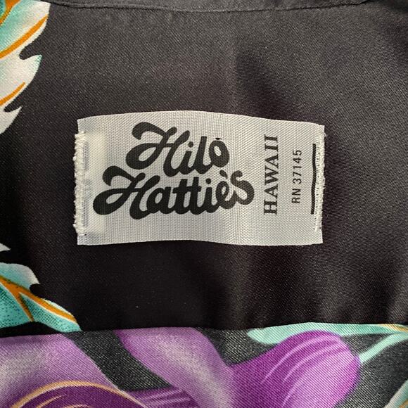 Vtg HILO HATTIES Men's Sz L XL Hawaiian Shirt Black Floral Print Short Sleeve - Picture 3 of 5